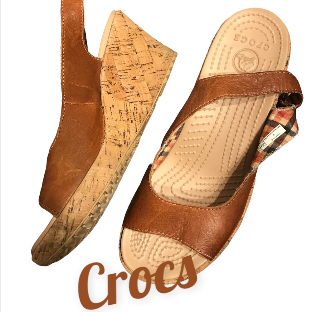 Croc wedge sandal brown leather open-toe size 7